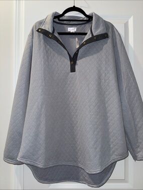 Topside Quilted Pullover in Light Gray